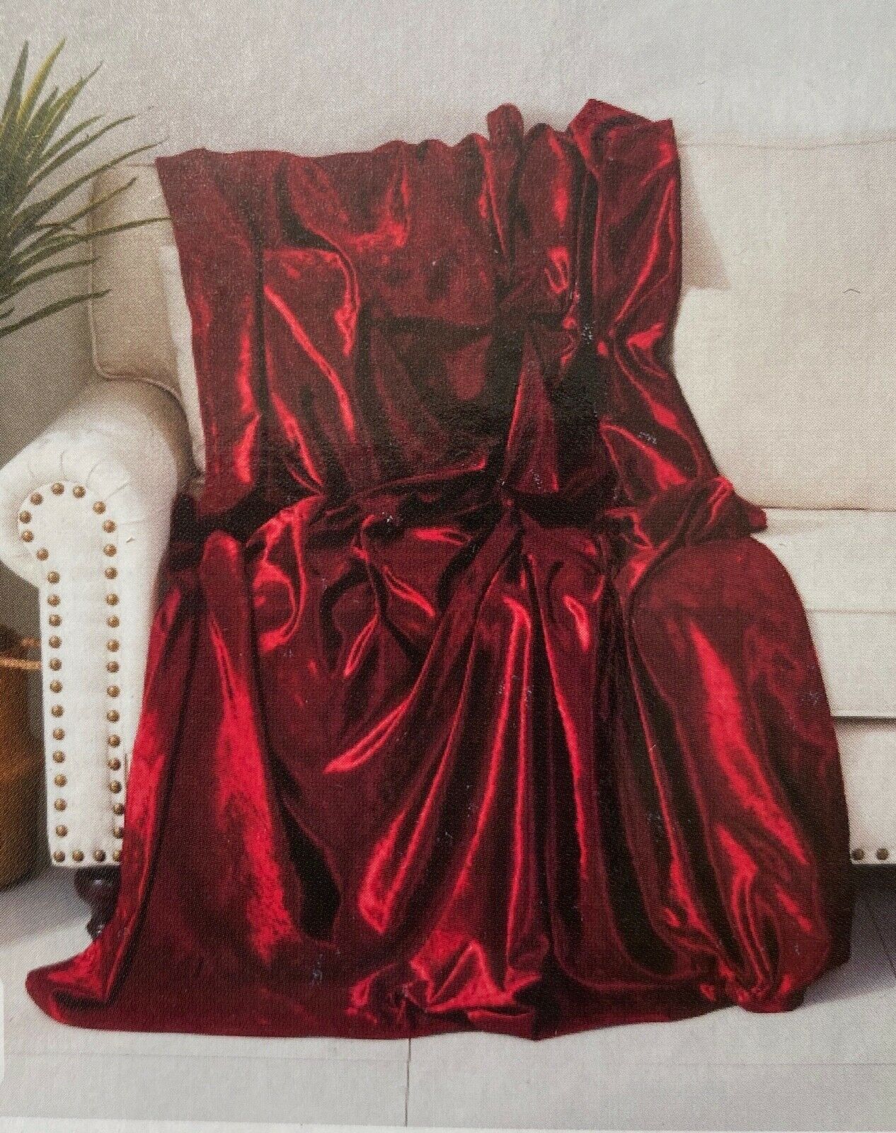 Throw over bedspread Shiny Crushed Velvet Sofa or bed Cushion Cover 8 colours