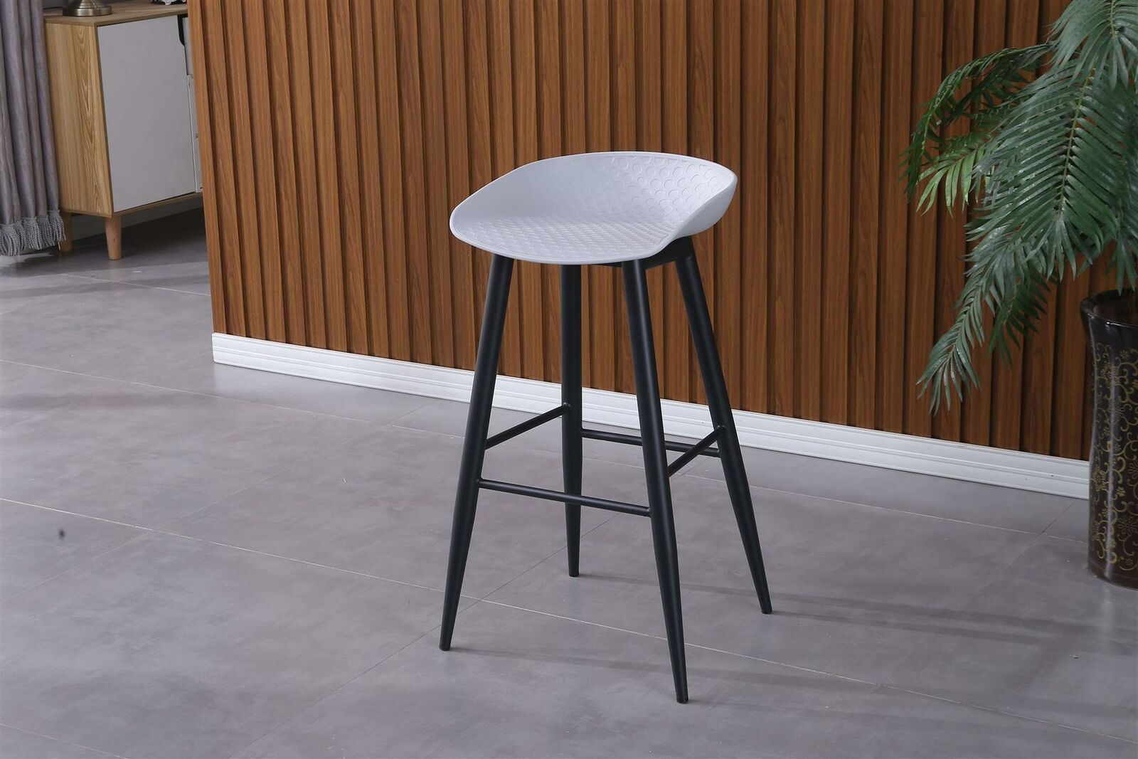 2x Light Grey Barstools Plastic Seat and Black Metal Legs Home Kitchen Bar
