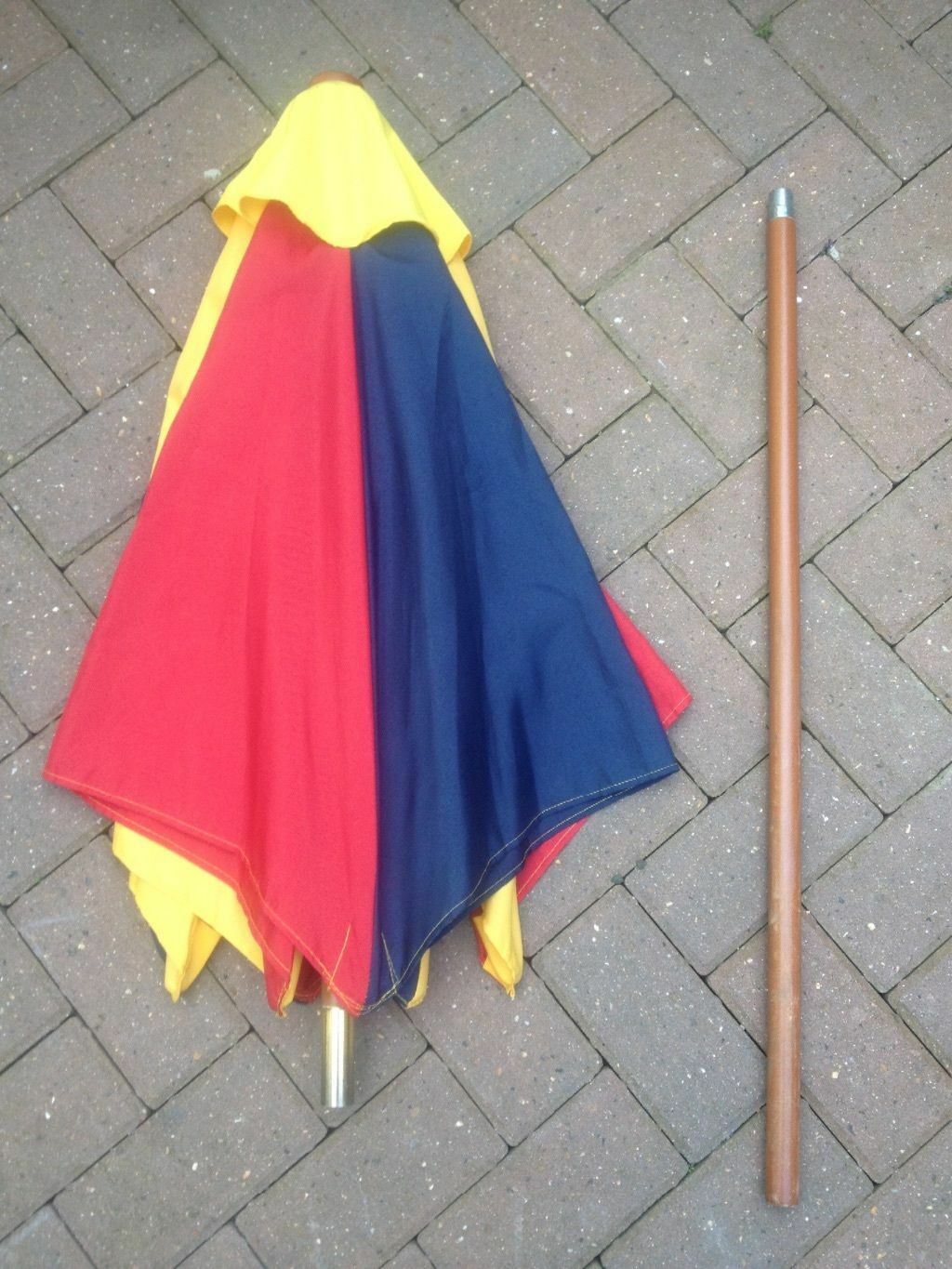 Kids Rainbow Multicoloured Garden Parasol - Sun Shade - Childrens Umbrella