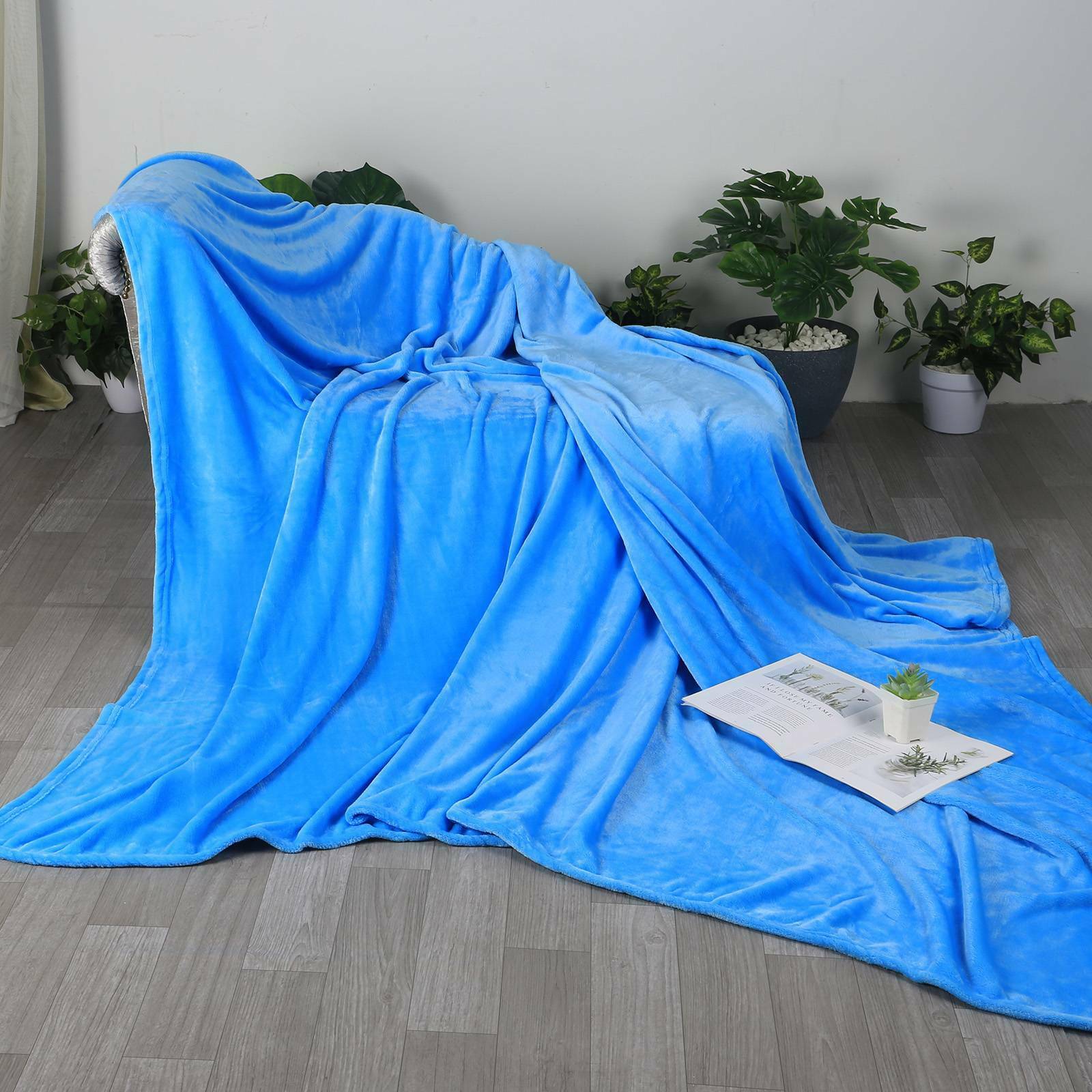1.5*2M Polyester Throw Blanket Large Sofa Bed Thick Warm Faux Double Size