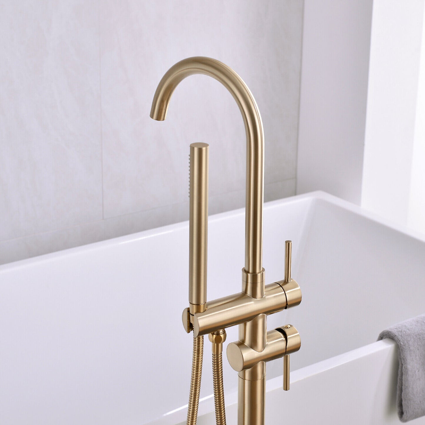 Brass Bathroom Bathtub Mixer Taps Bath Filler Spout And Handheld Shower Set UK