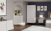Chest of Drawers White with 6 Drawers Modern Style Bedroom Furniture Gold Legs