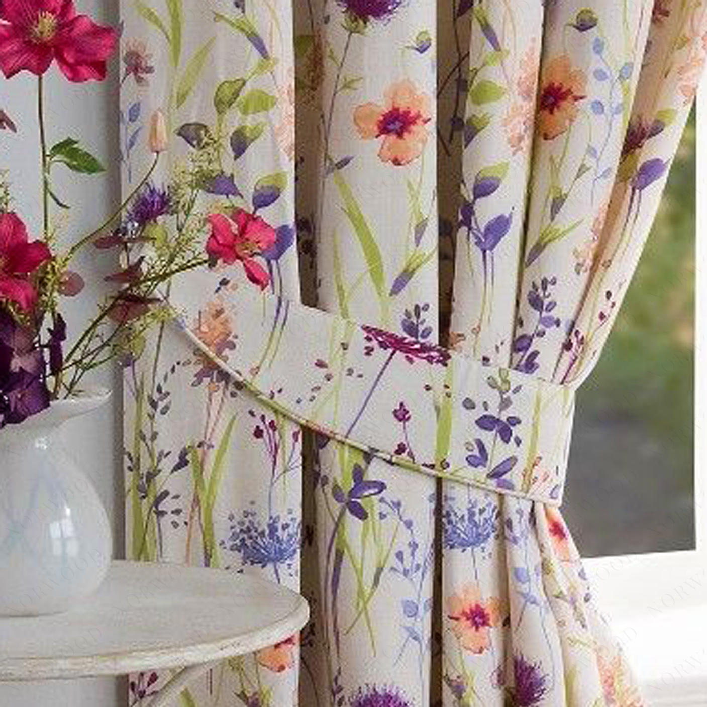 Floral Printed Lined Ready Made Tape Top Pencil Pleat Curtains