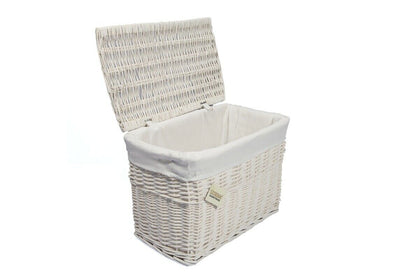 Medium White Wicker Storage Basket Trunk Chest Hamper Lidded With Cloth Linning