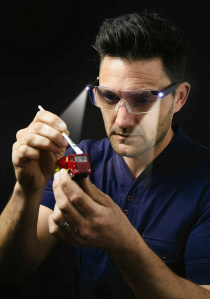 Magnifying Glasses with LED Lights 160% Magnification Specs for Reading Crafts