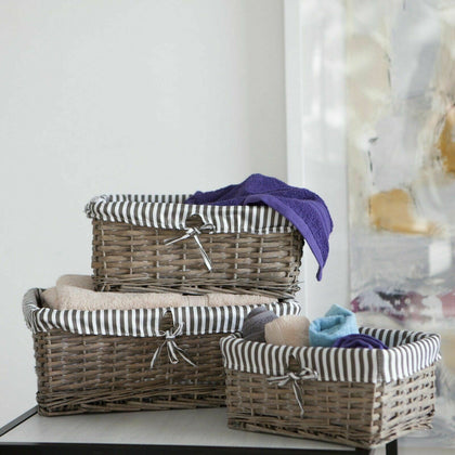 Brown Wicker Storage Basket White Lining Xmas Gift Hamper Basket - in 3 Sizes