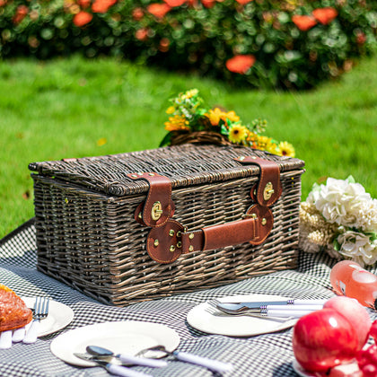 4 People Rattan Wicker Picnic Basket Hamper Plate Cutlery Set Outdoor Family