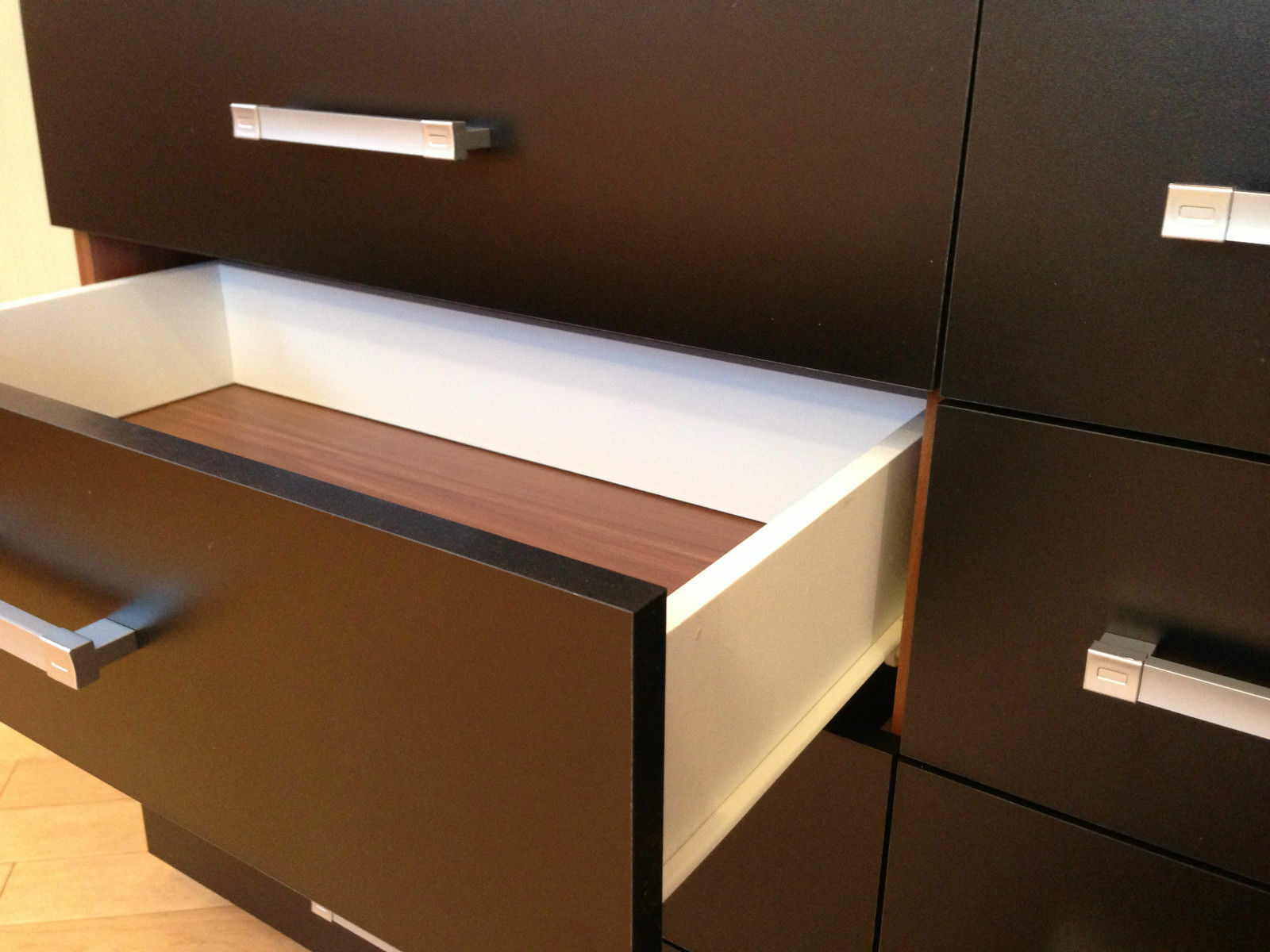 Wide Chest of 4+4 Drawers in Black & Walnut Bedroom Furniture 8 Drawer * NEW *