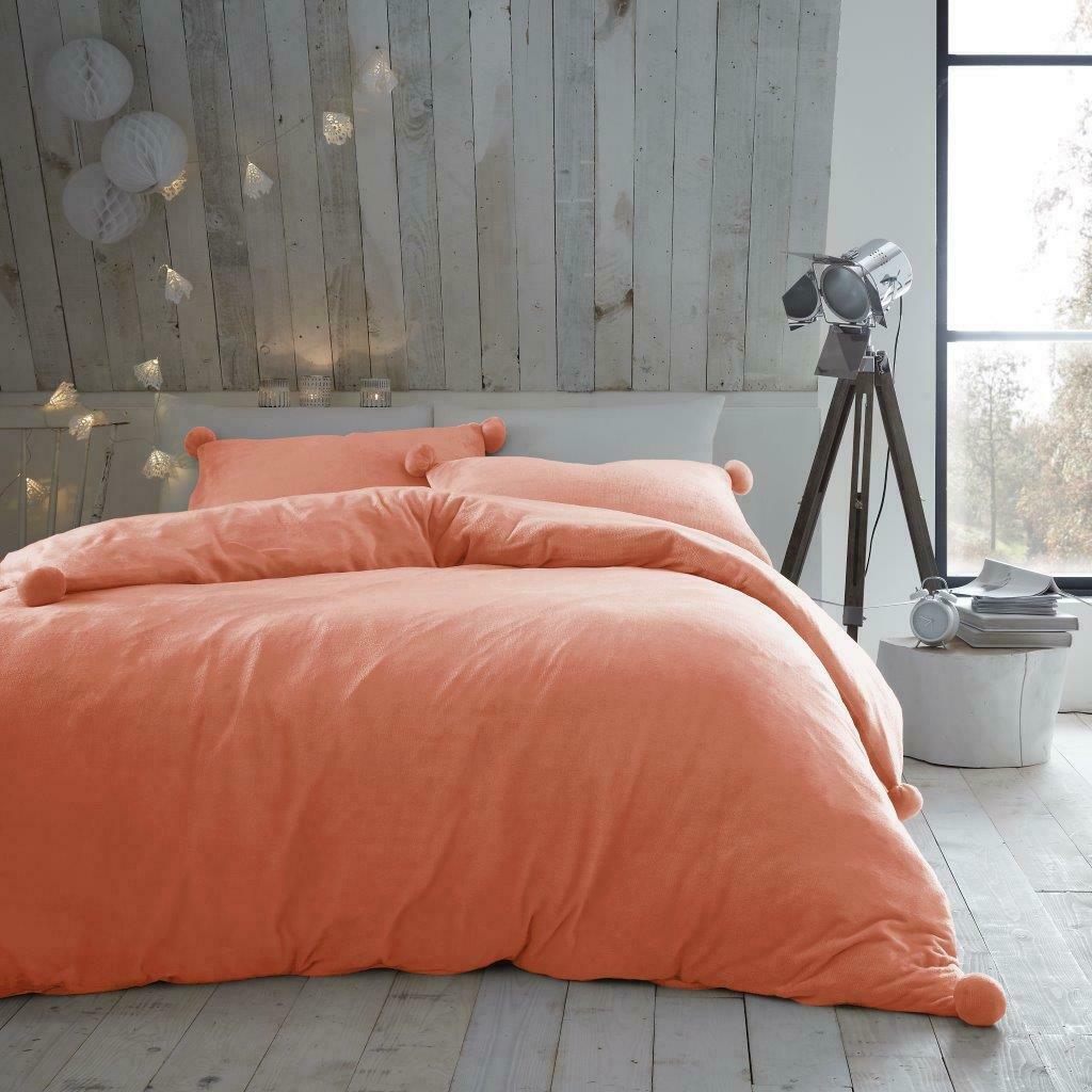 Premium Teddy Bear Fleece Pom Pom Duvet Cover Ultra Soft Warm Cosy Bedding Set