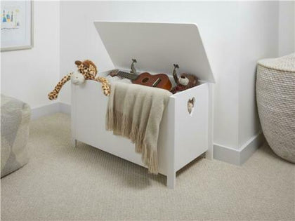 White Wooden Storage Chest Laundry Ottoman Childrens Kids Bedroom Heart Design