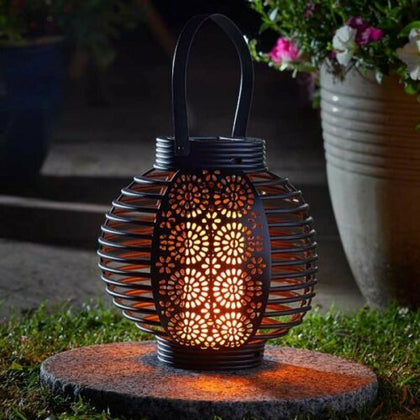 Solar Powered LED Flame Effect Rattan Lantern Outdoor Garden Decor Hanging Lamp