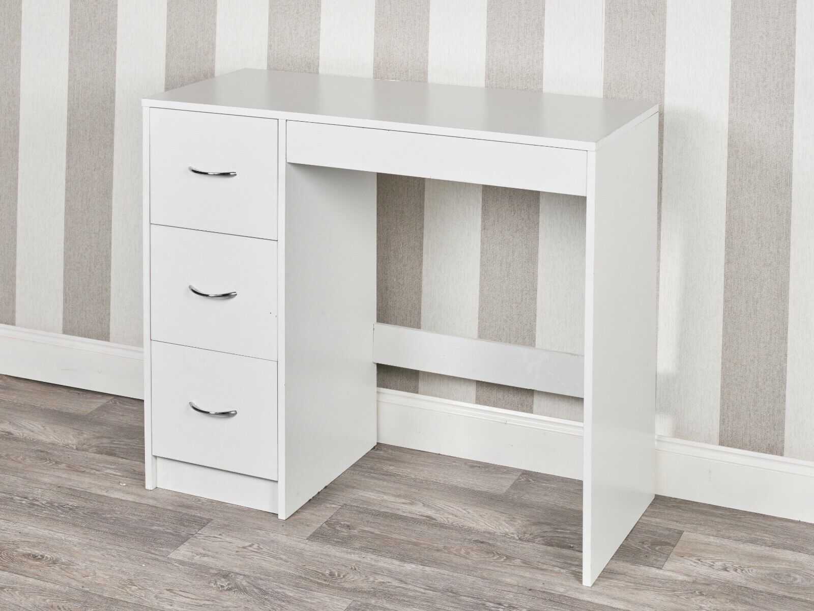 3 Drawer Wooden Bedroom Dressing Computer Work Table Desk Jewellery Office Unit